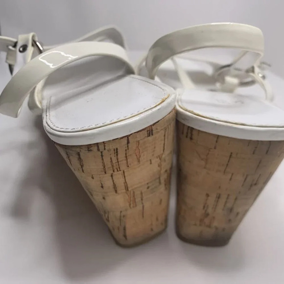 Franco Sarto Wedge white cork leather uppper Leath - Picture 2 of 5
